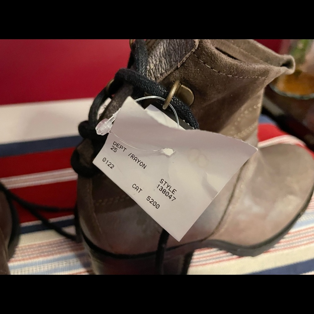 Fly London ankle boots - Picture 4 of 6